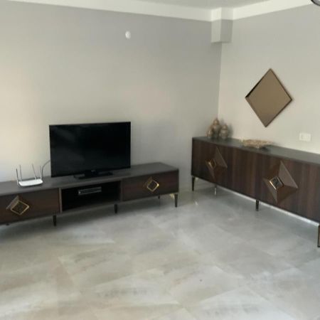 Luxury Z-Apart Family Homes 2 Bedrooms Wifi Near Metro Zeytinburnu 伊斯坦布尔 外观 照片
