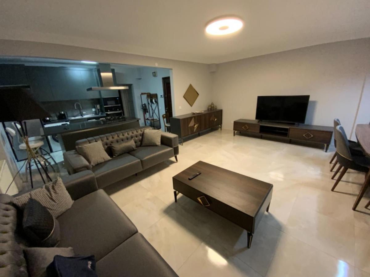 Luxury Z-Apart Family Homes 2 Bedrooms Wifi Near Metro Zeytinburnu 伊斯坦布尔 外观 照片